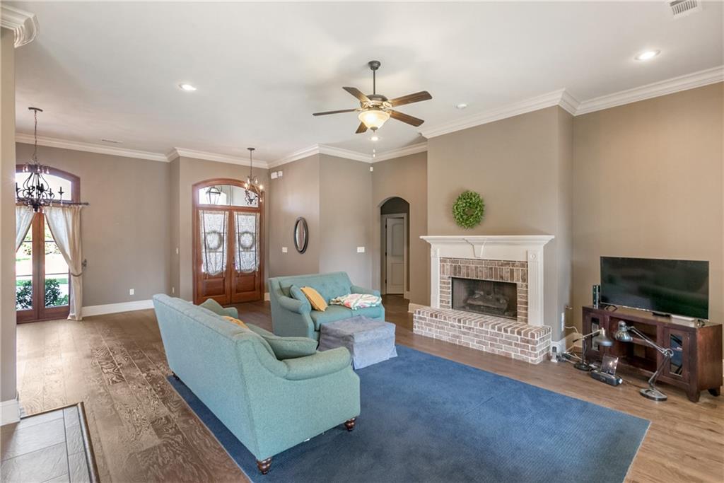 780 Rue Bourdeaux Covington, LA 70433 - Photo 5 of 33 Gallery Image 5