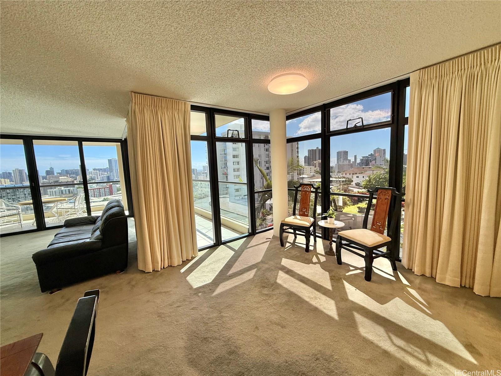 1015 Wilder Avenue, Unit 503 Honolulu, HI 96822 - Photo 5 of 17