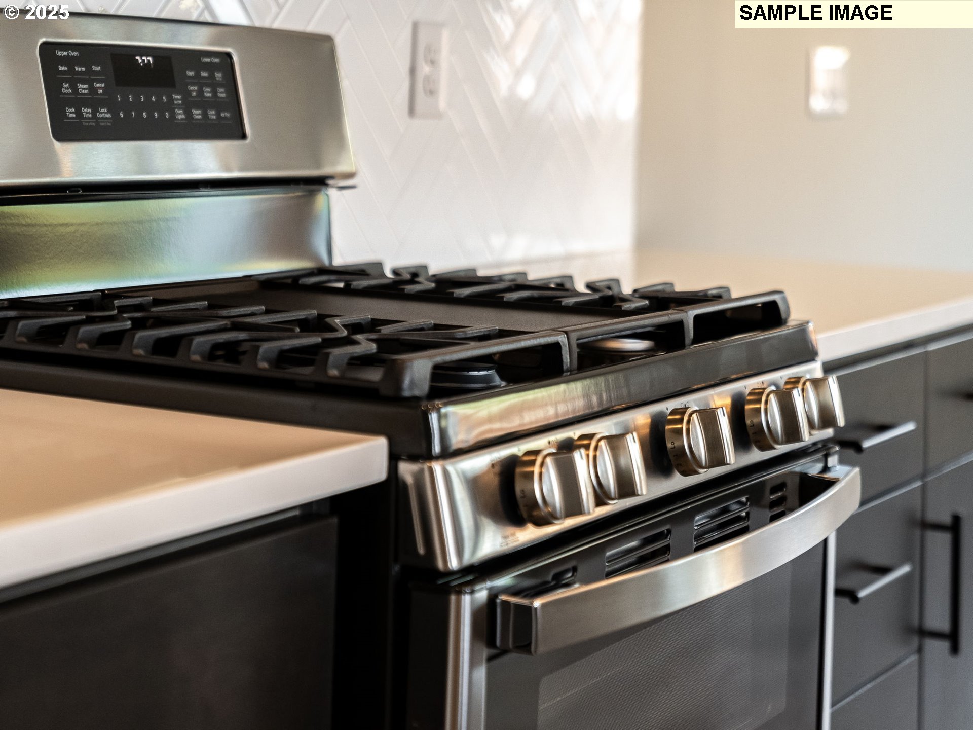 728 Northwest 178th Street Ridgefield, WA 98642 - Photo 32 of 36