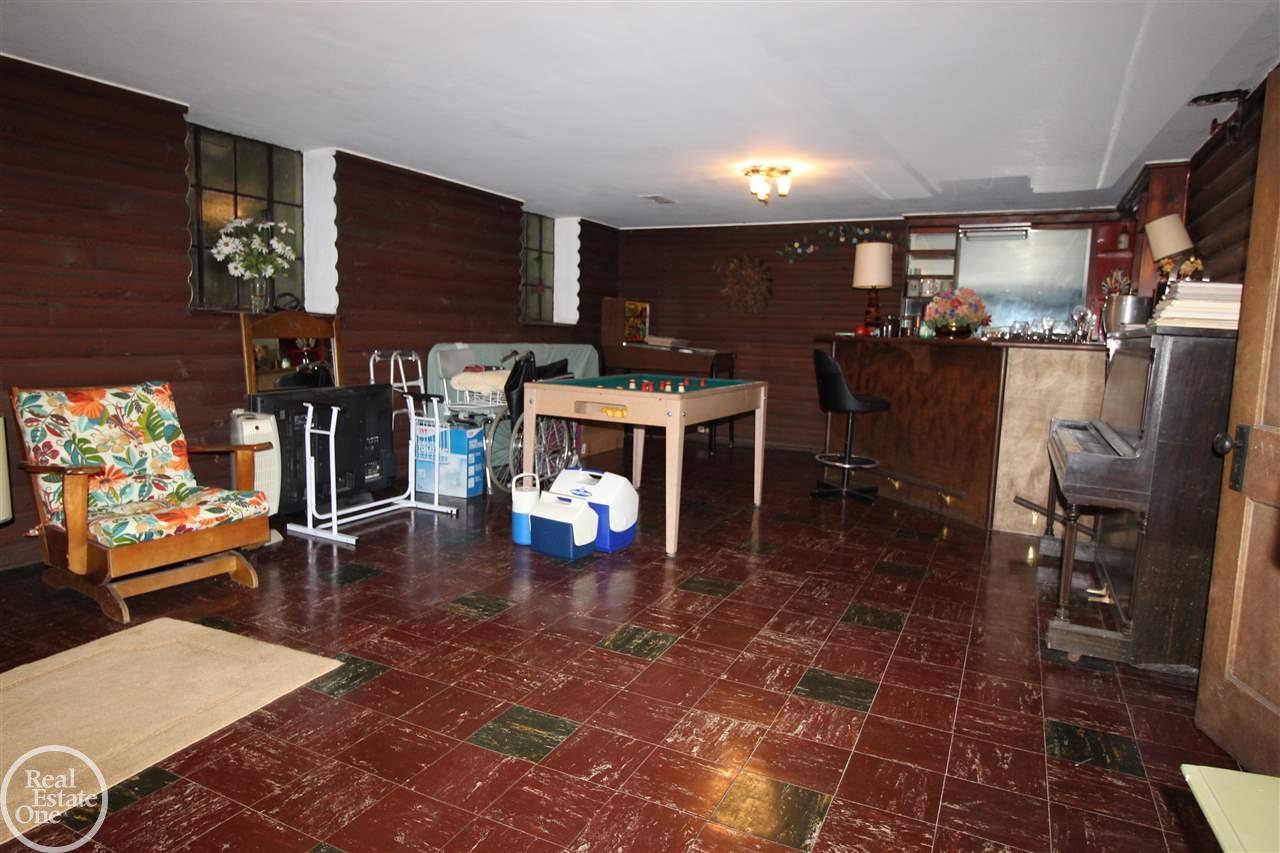 705 Trombley Road Grosse Pointe Park, MI 48230 - Photo 40 of 54