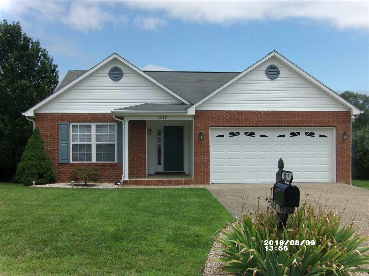2017 Monroe Street Waynesboro, VA 22980 - Photo 2 of 29 Gallery Image 2