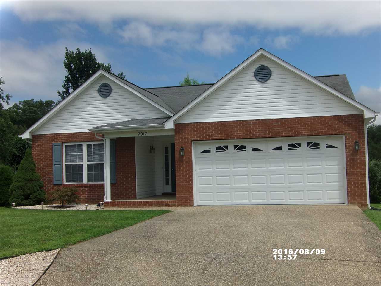 2017 Monroe Street Waynesboro, VA 22980 - Photo 3 of 29 Gallery Image 3