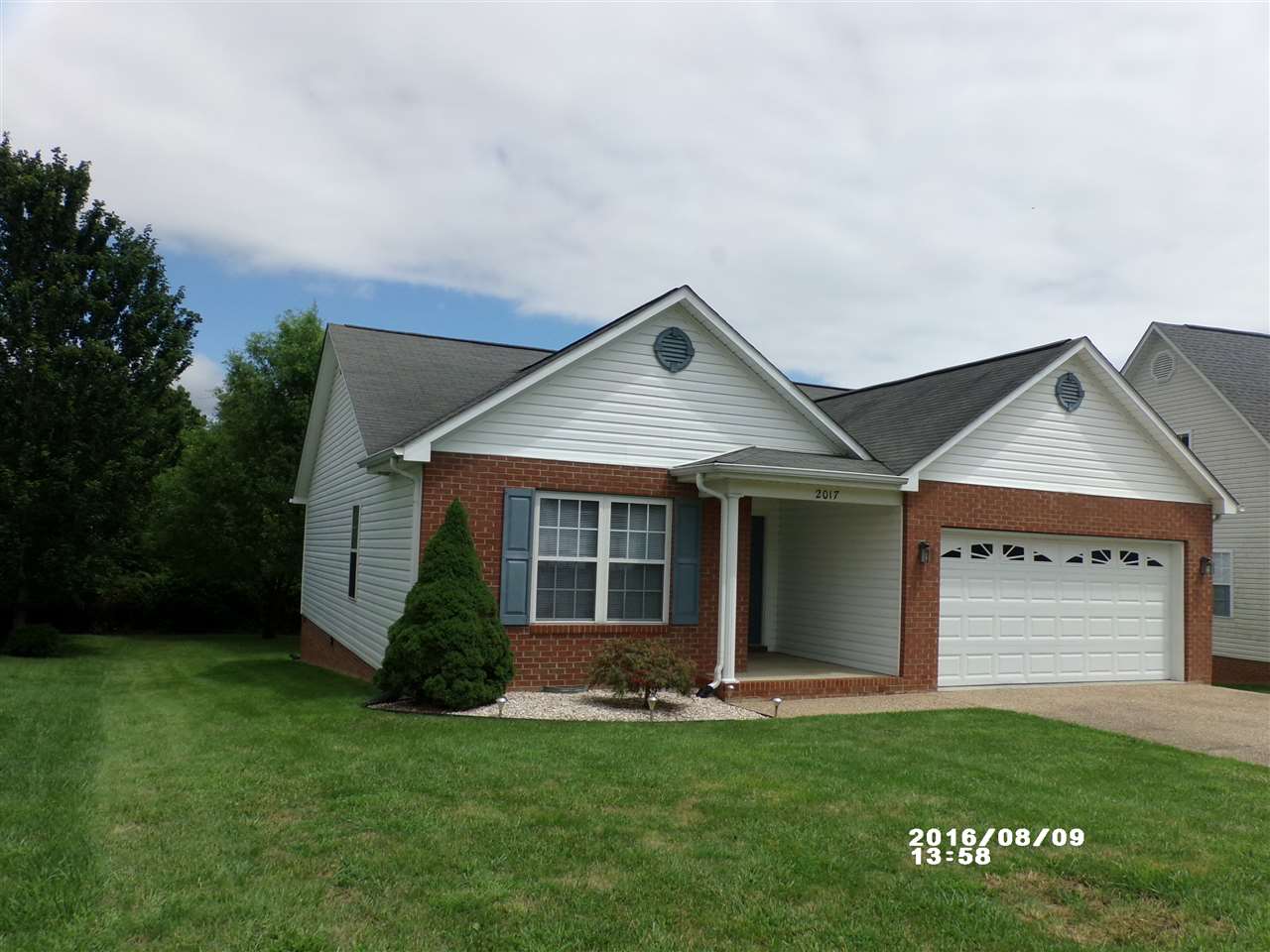2017 Monroe Street Waynesboro, VA 22980 - Photo 4 of 29 Gallery Image 4