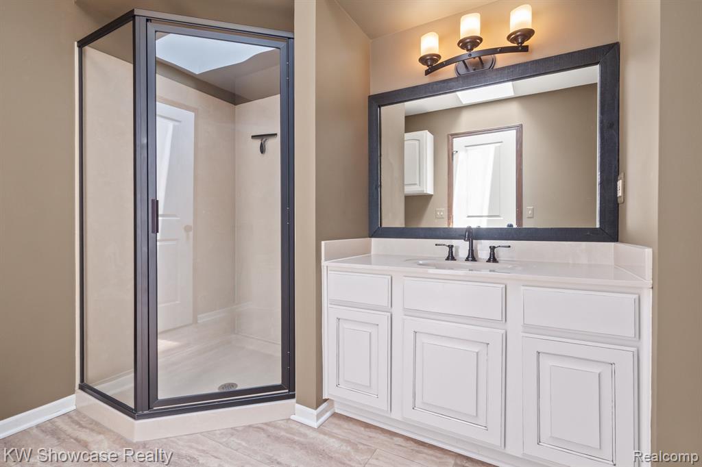6632 Ridgeview Drive Clarkston, MI 48346 - Photo 24 of 38