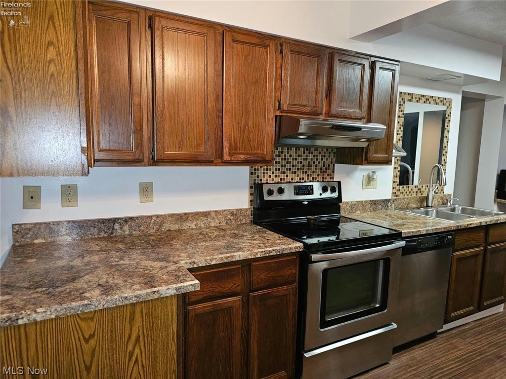 4945 Hartland Center Road Collins, OH 44826 - Photo 2 of 10 Gallery Image 2