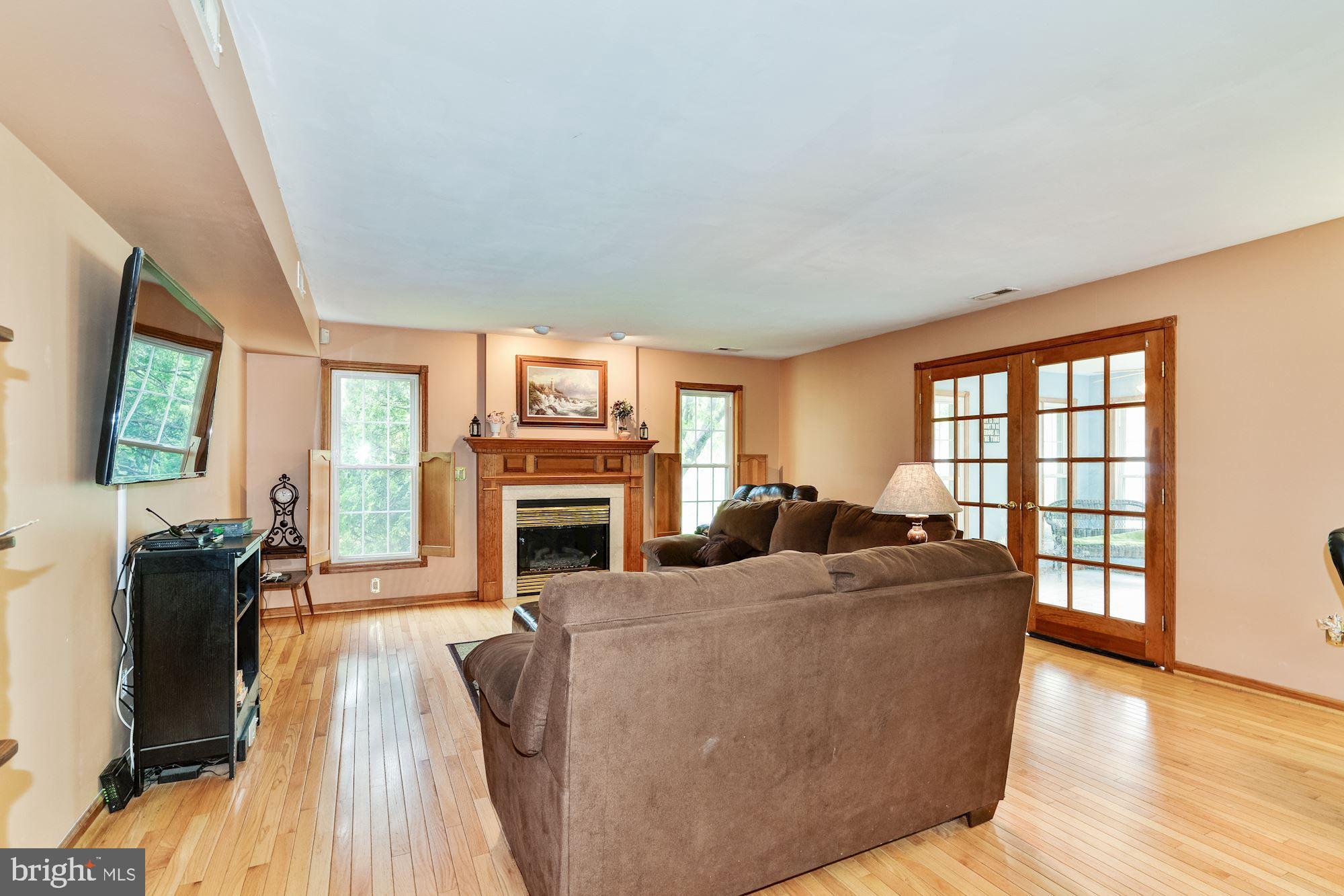 107 Timber Boulevard Brooklawn, NJ 08030 - Photo 16 of 33 Family Room