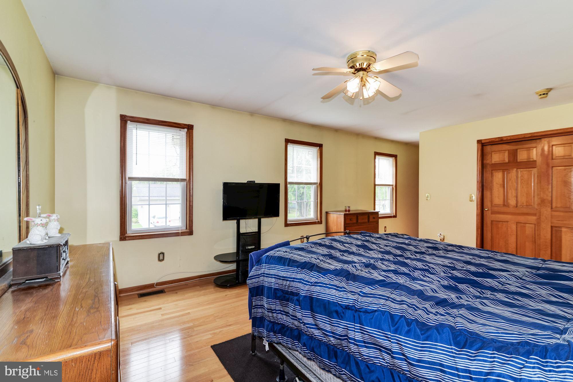 107 Timber Boulevard Brooklawn, NJ 08030 - Photo 23 of 33 Master Bedroom