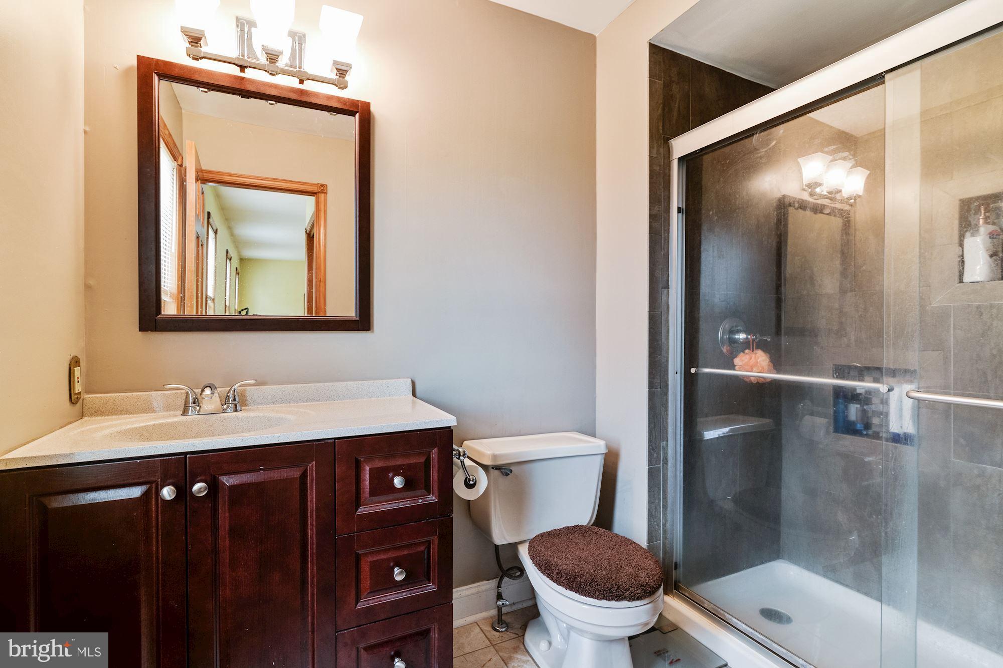107 Timber Boulevard Brooklawn, NJ 08030 - Photo 24 of 33 Master Bath