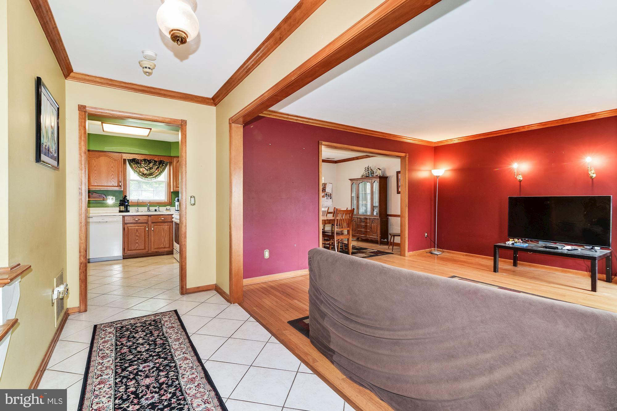 107 Timber Boulevard Brooklawn, NJ 08030 - Photo 5 of 33 Entrance Foyer & Living Room
