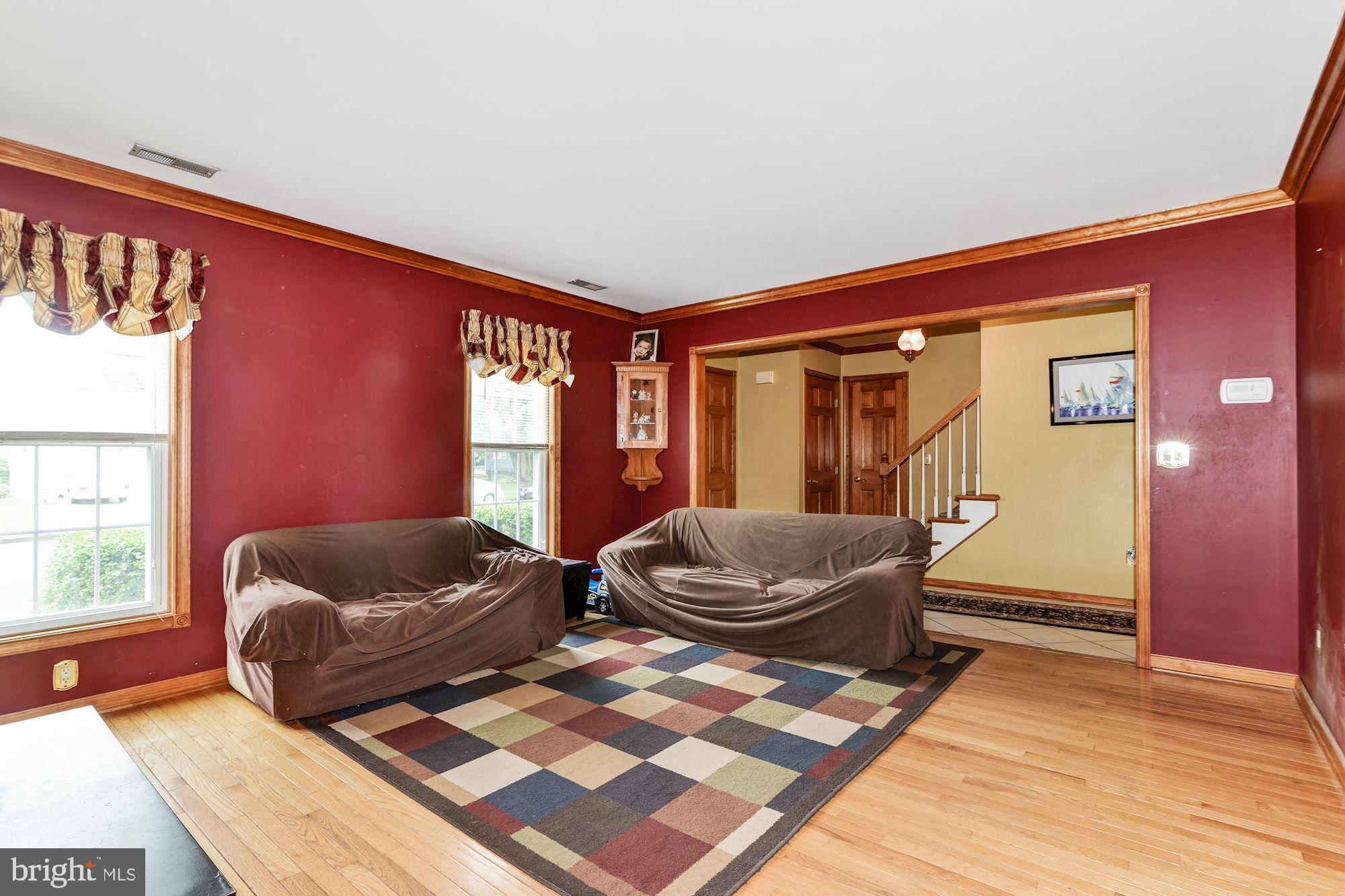 107 Timber Boulevard Brooklawn, NJ 08030 - Photo 6 of 33 Living Room