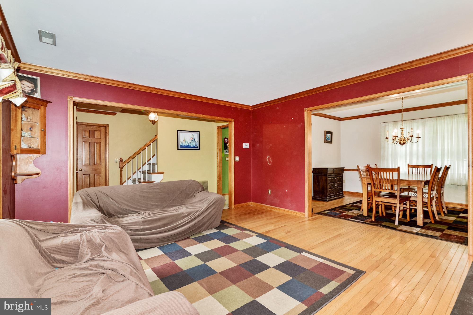 107 Timber Boulevard Brooklawn, NJ 08030 - Photo 8 of 33 Living Room