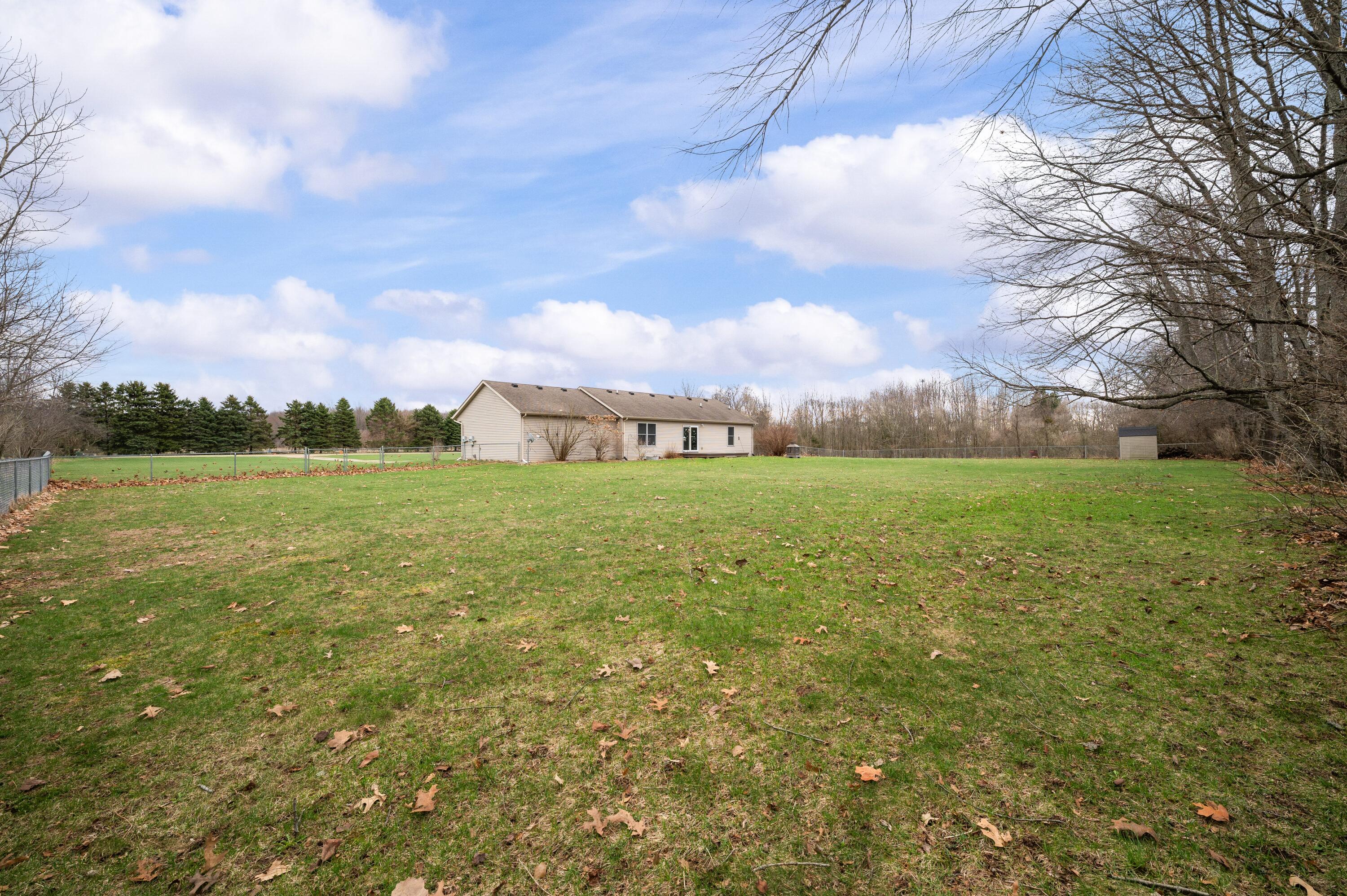 1540 Dodd Road Niles, MI 49120 - Photo 41 of 59 Backyard