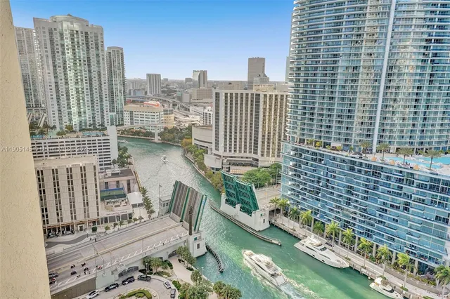 a picture of city view