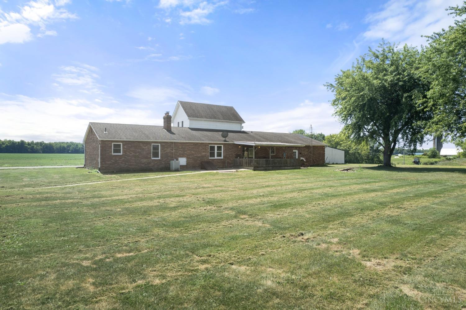 3305 North Sanders Road Hillsboro, OH 45133 - Photo 6 of 38 Gallery Image 6