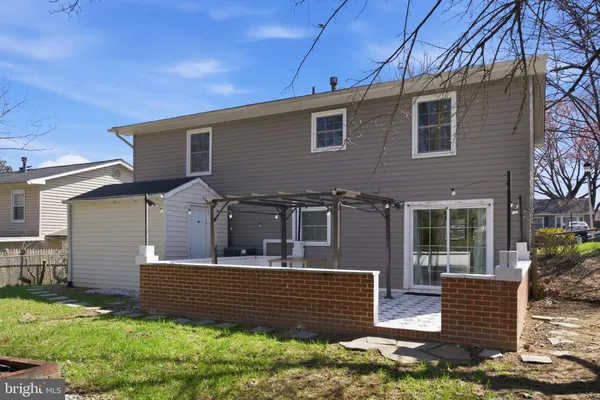 a front view of house with yard