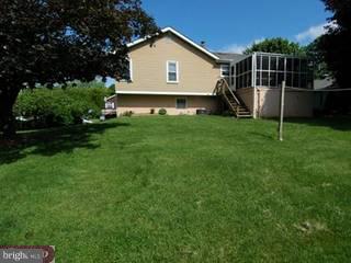 4906 Farming Ridge Boulevard Reading, PA 19606 - Photo 2 of 6