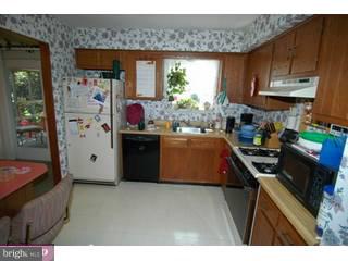 4906 Farming Ridge Boulevard Reading, PA 19606 - Photo 3 of 6