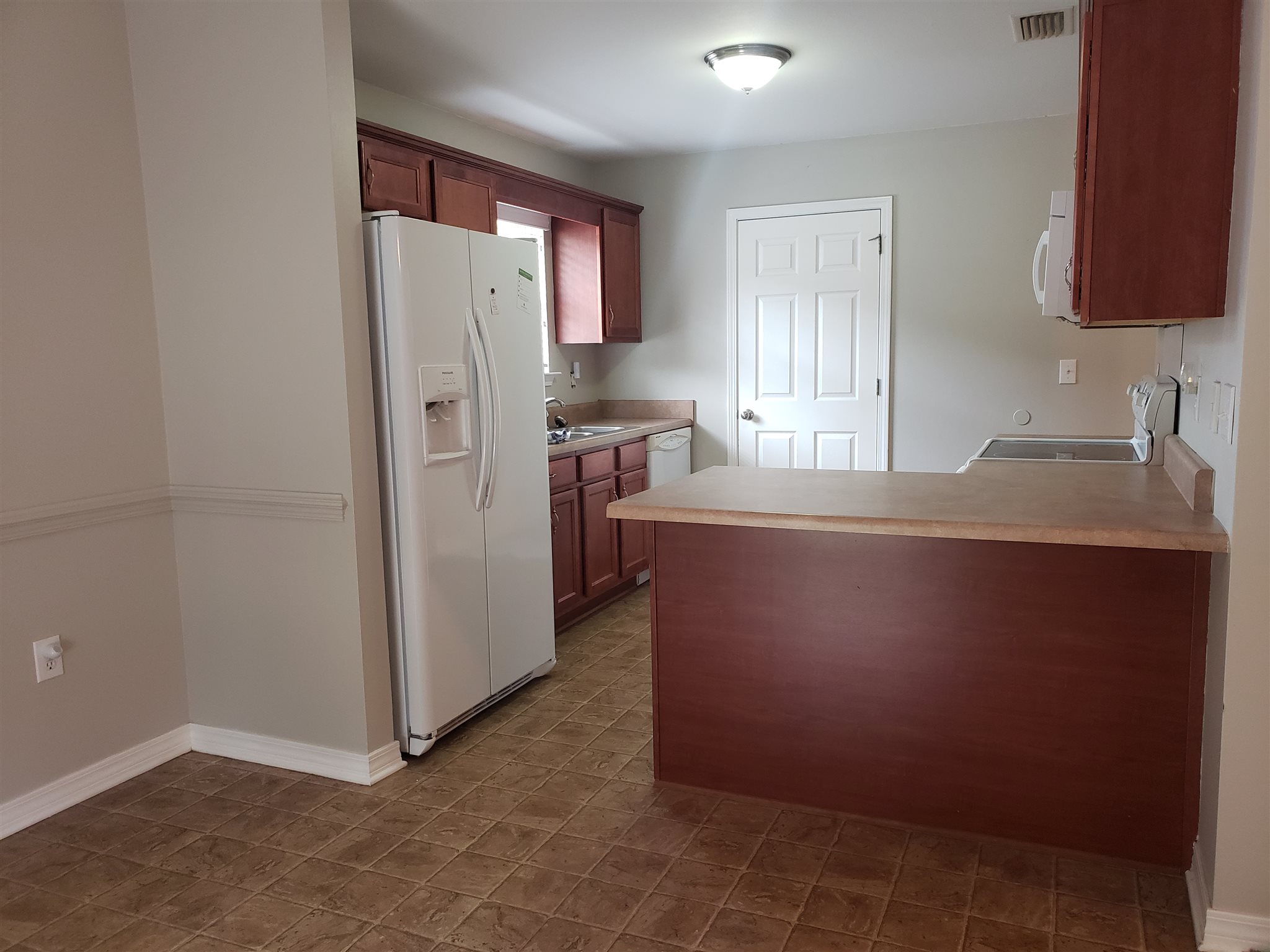 16730 Sugar Loop Foley, AL 36535 - Photo 6 of 25 Kitchen