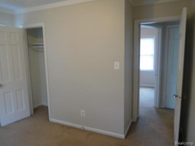 927 West Twelve Mile Road Royal Oak, MI 48073 - Photo 16 of 26