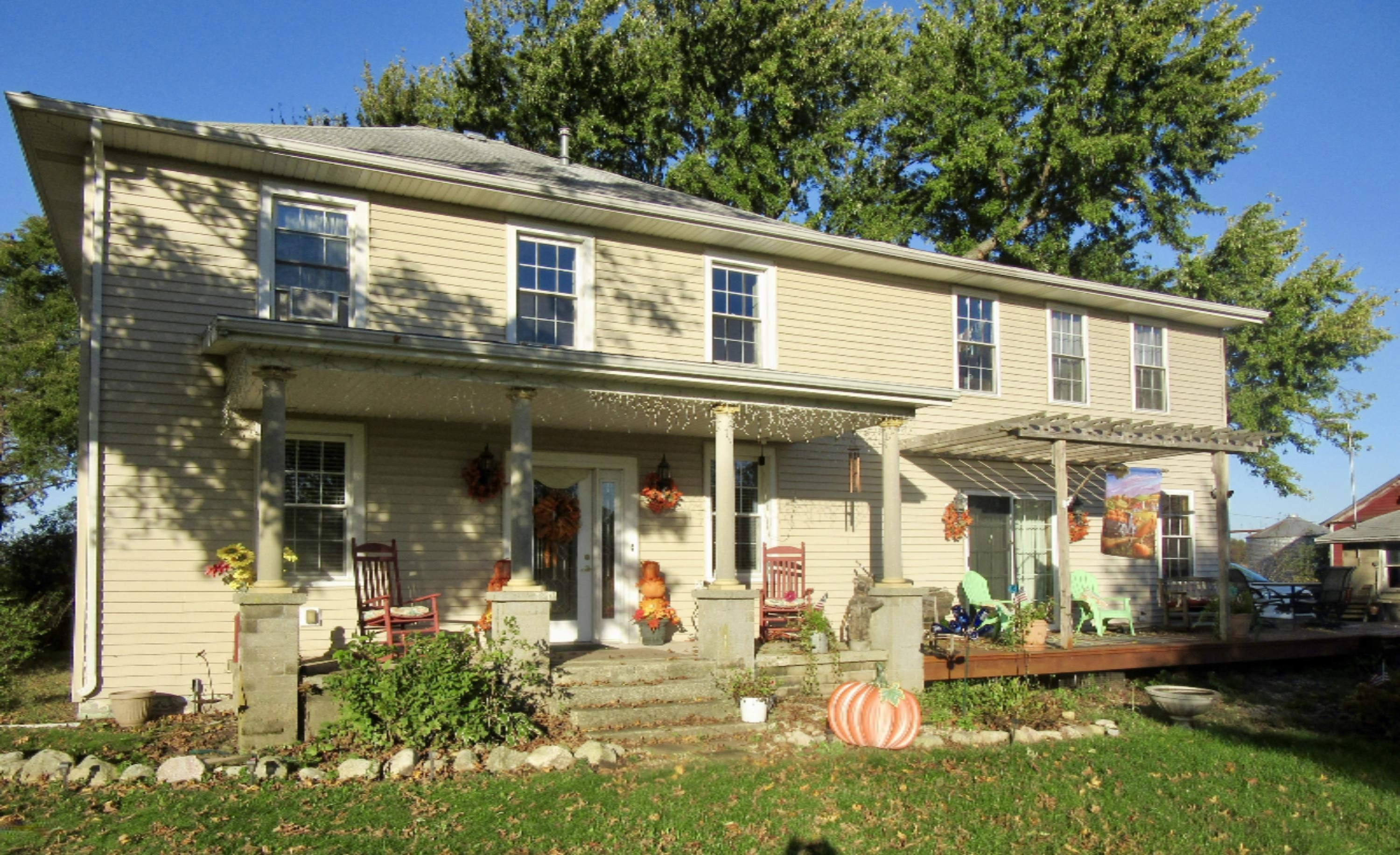2395 West Bertrand Road Niles, MI 49120 - Photo 1 of 28 fullsizeoutput_58f