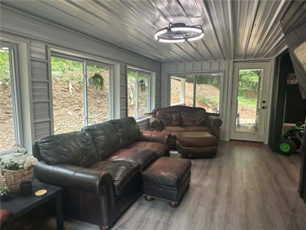 243 Redbud Road Chicora, PA 16025 - Photo 18 of 40