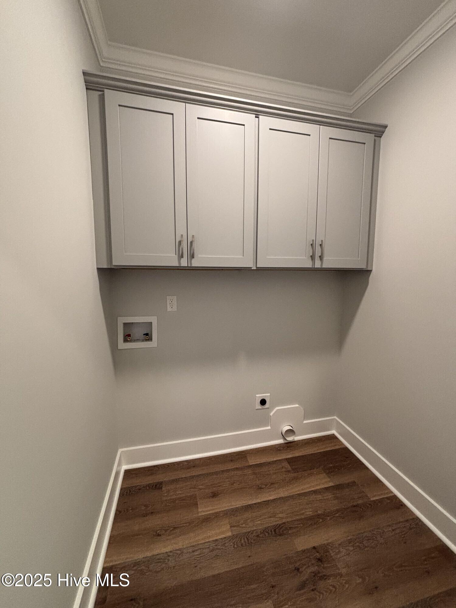 3901 Terrapin Track Road Washington, NC 27889 - Photo 9 of 13 Laundry
