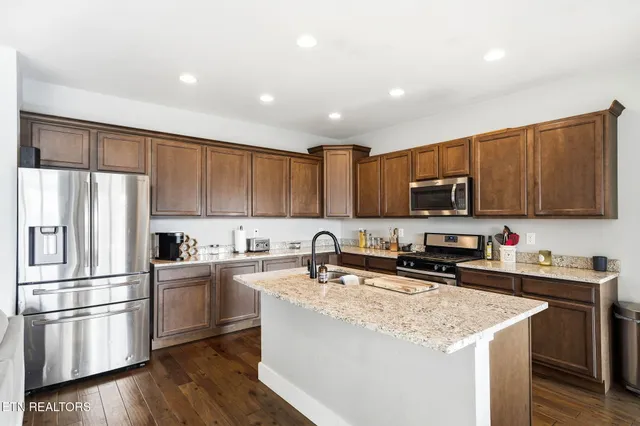 $479,900 | 2749 Vista Meadows Lane, Sevierville, TN 37876