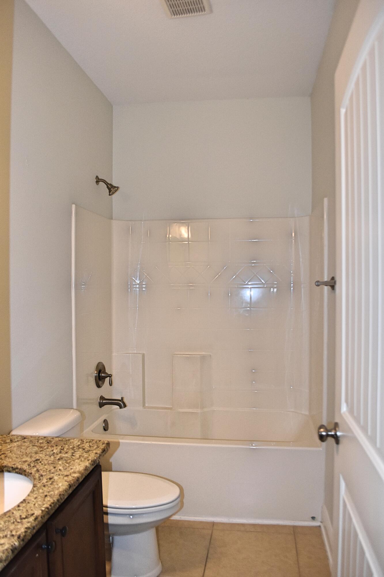 103 Lagrange Landing Freeport, FL 32439 - Photo 25 of 26 2nd Bath_Fotor