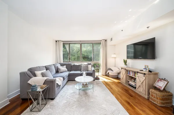 $3,495 | 800 Jackson Street, Unit 513, Hoboken, NJ 07030