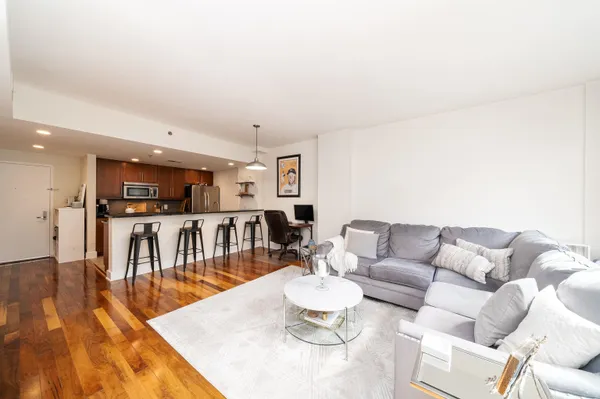 $3,495 | 800 Jackson Street, Unit 513, Hoboken, NJ 07030