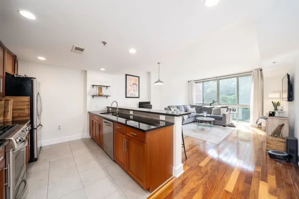 $3,495 | 800 Jackson Street, Unit 513, Hoboken, NJ 07030