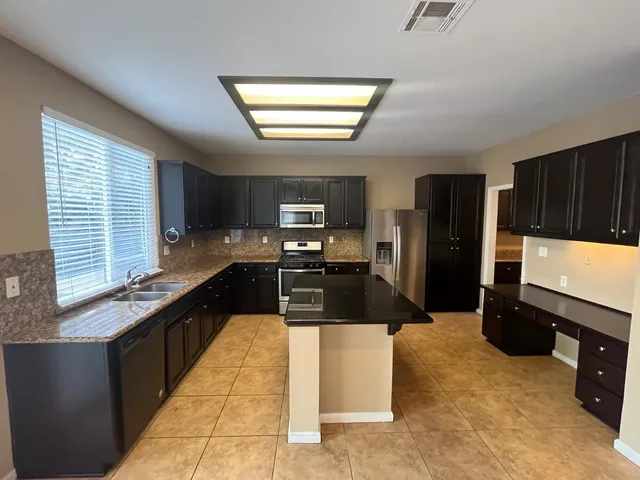 $799,900 | 4111 Riverbrook Court, Stockton, CA 95219