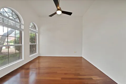 $319,900 | 813 Yosemite Trail, Mesquite, TX 75149