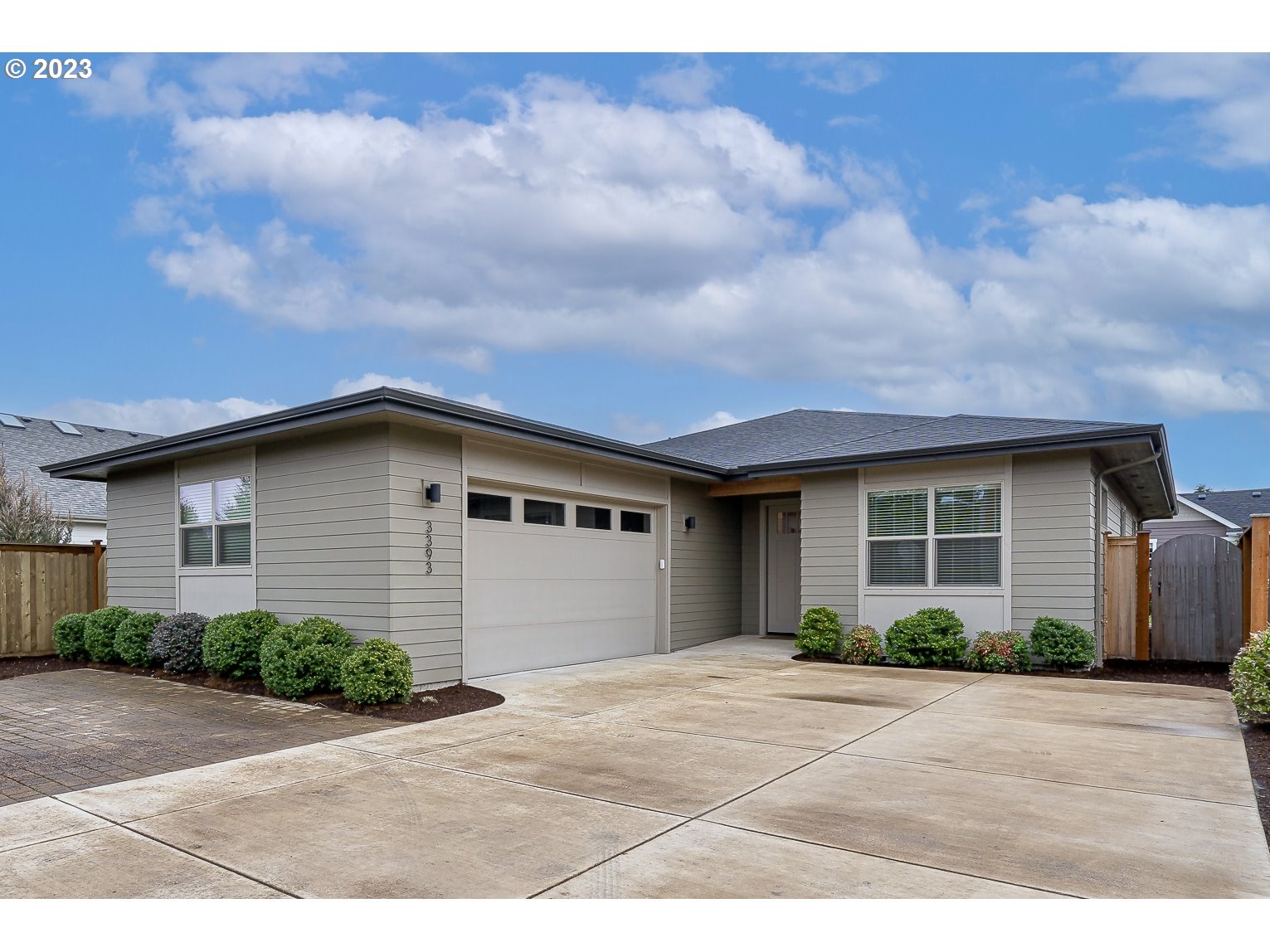 3393 Gilham Road Eugene, OR 97408 - Photo 1 of 31 Gallery Image 1