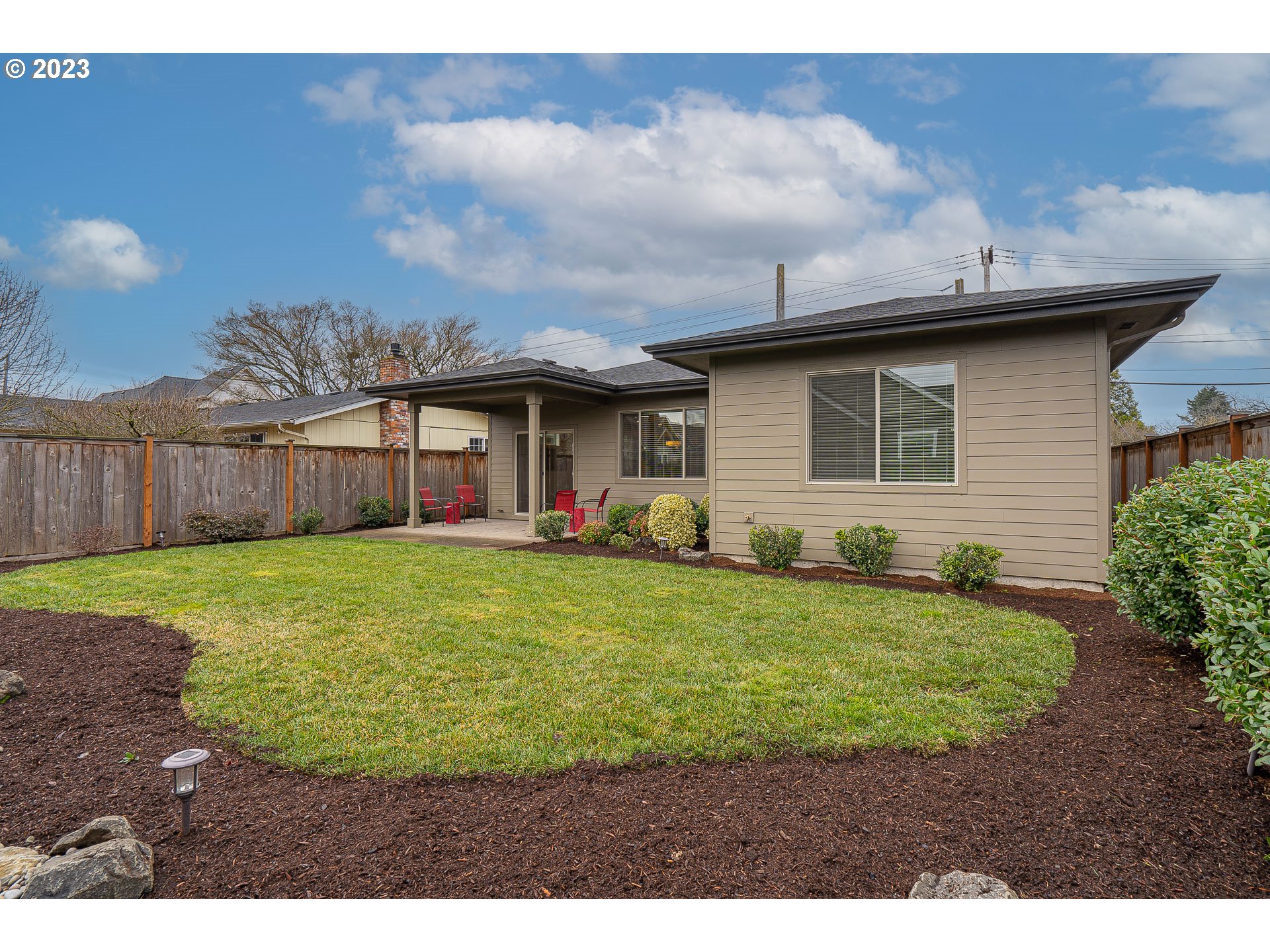 3393 Gilham Road Eugene, OR 97408 - Photo 27 of 31 Gallery Image 27