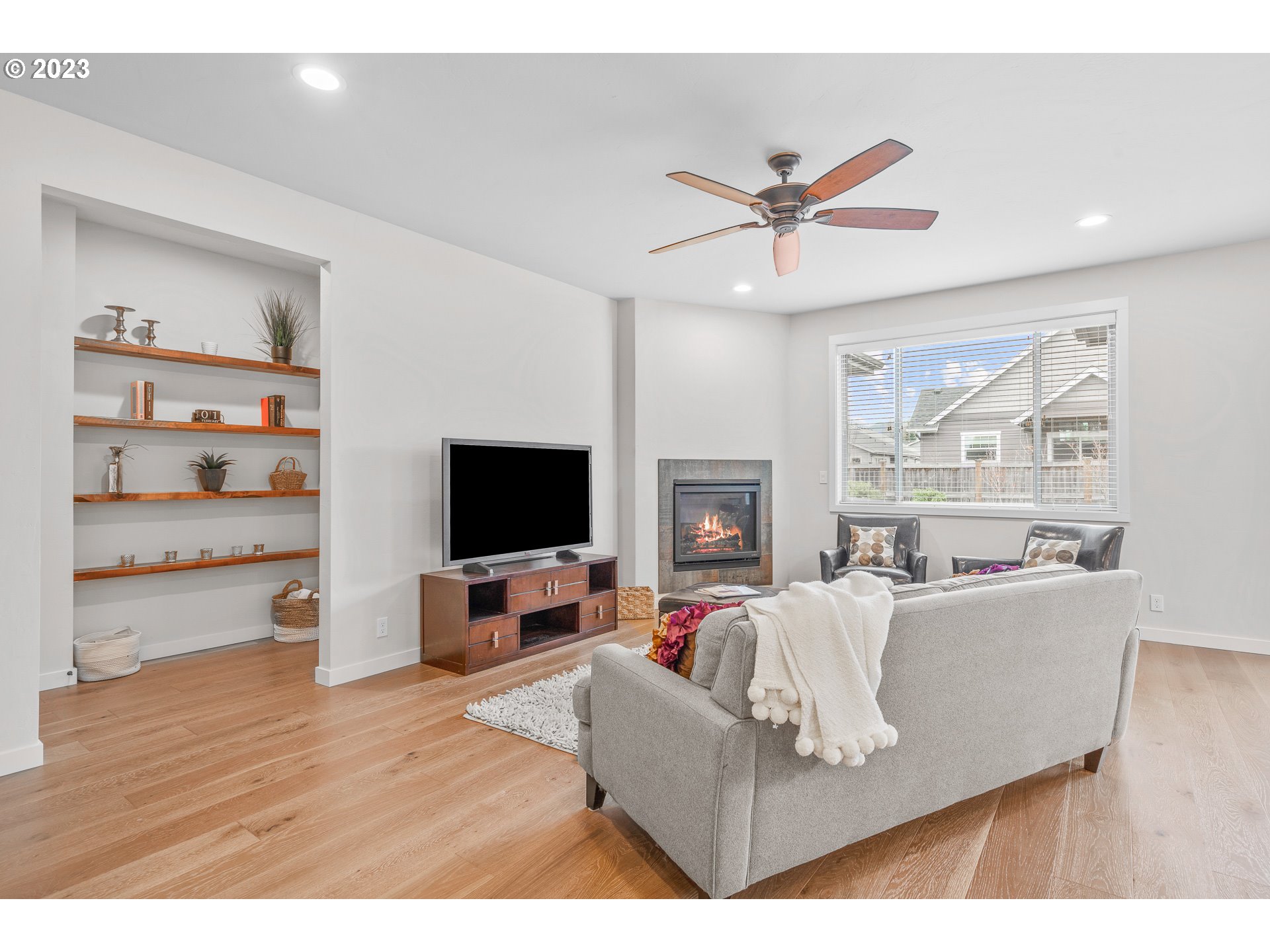3393 Gilham Road Eugene, OR 97408 - Photo 7 of 31 Gallery Image 7