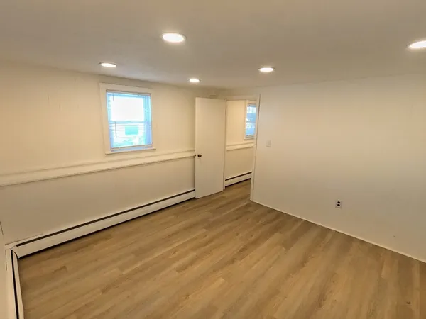 $650,000 | 34 F Street, Hull, MA 02045