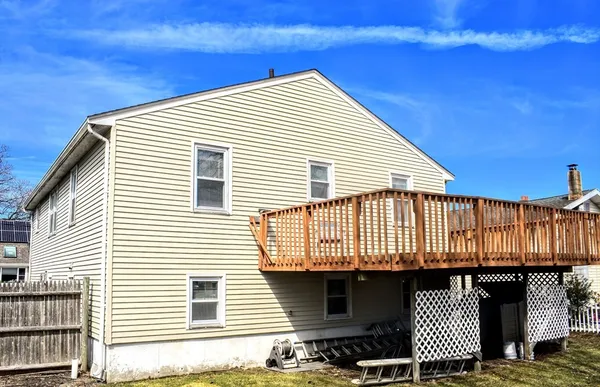$650,000 | 34 F Street, Hull, MA 02045