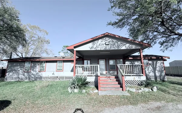 $2,000 | 9027 Puritan Way, Unit CR524, Rosharon, TX 77583