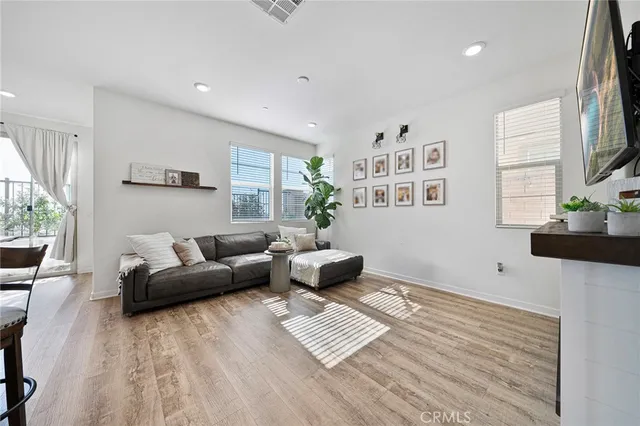 $699,999 | 803 Cherry, Upland, CA 91786