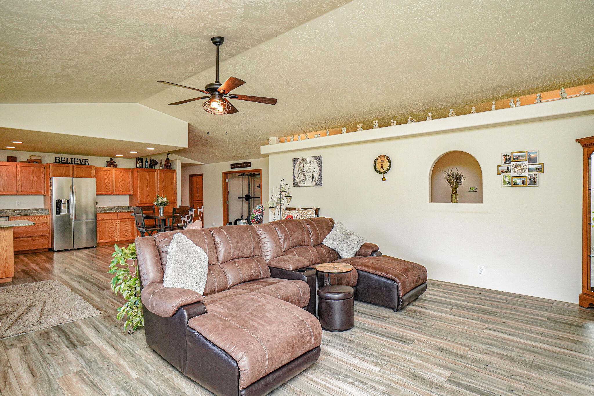 186 Felkner Road Grants Pass, OR 97527 - Photo 18 of 68 DSC09701