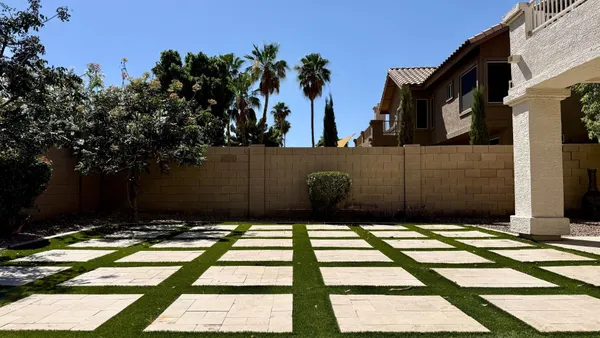 $3,250 | 1655 East Saltsage Drive, Phoenix, AZ 85048