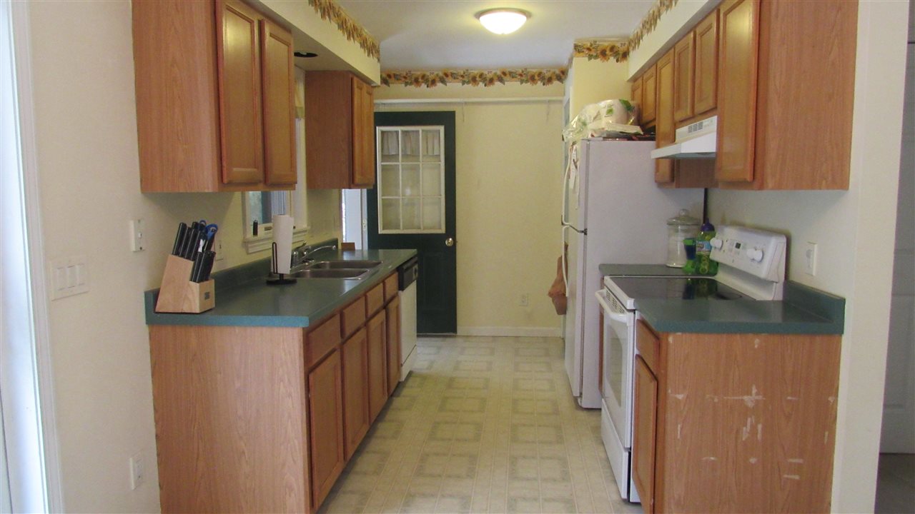 21 Lindsey Road Wells, ME 04090 - Photo 5 of 22 Gallery Image 5
