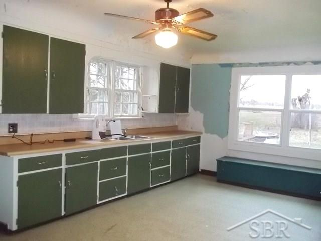3865 South Washington Road Saginaw, MI 48601 - Photo 2 of 16 31280012-1.JPG
