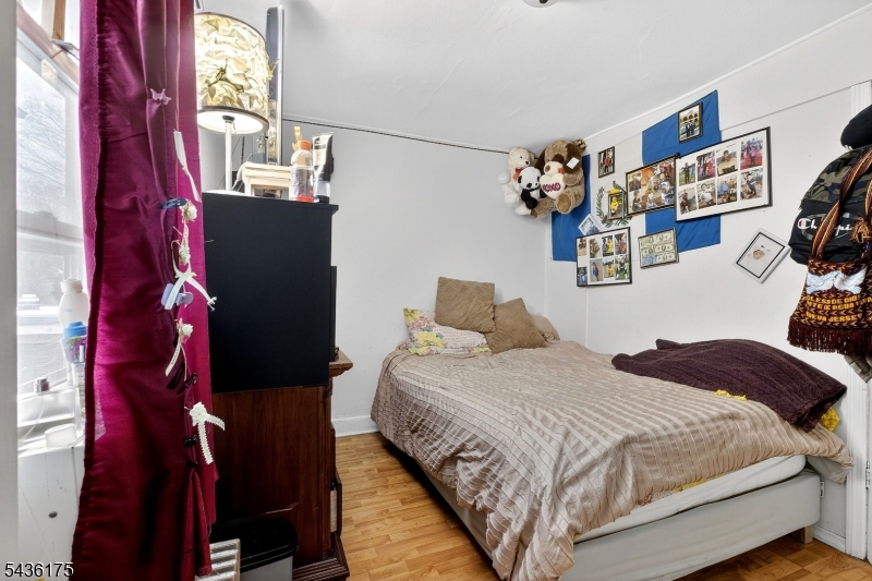 527 Valley Street, Unit 2 Orange, NJ 07050 - Photo 29 of 38