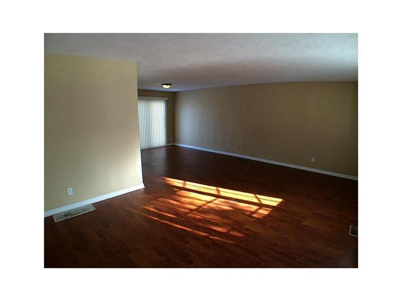 3549 Dubarry Road Indianapolis, IN 46226 - Photo 4 of 12