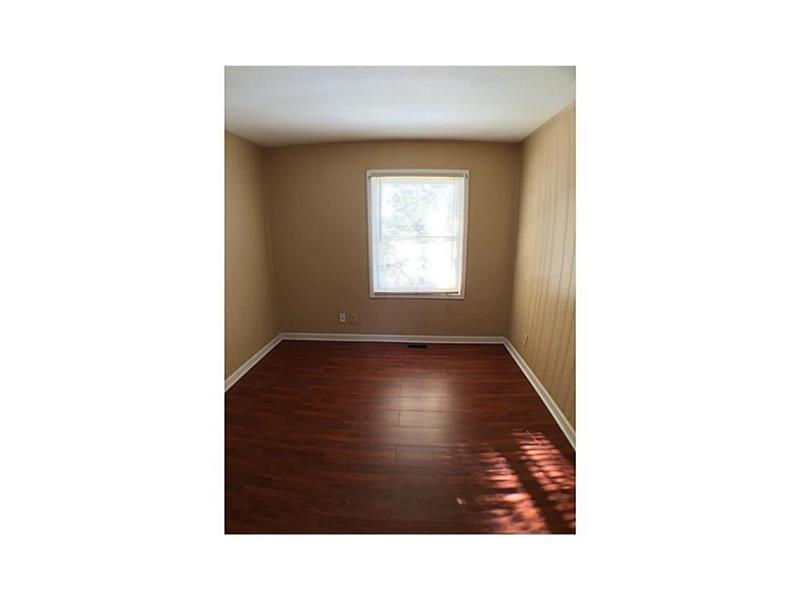 3549 Dubarry Road Indianapolis, IN 46226 - Photo 8 of 12