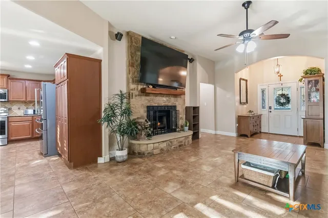 $499,000 | 2450 Grandview Forest, Canyon Lake, TX 78133