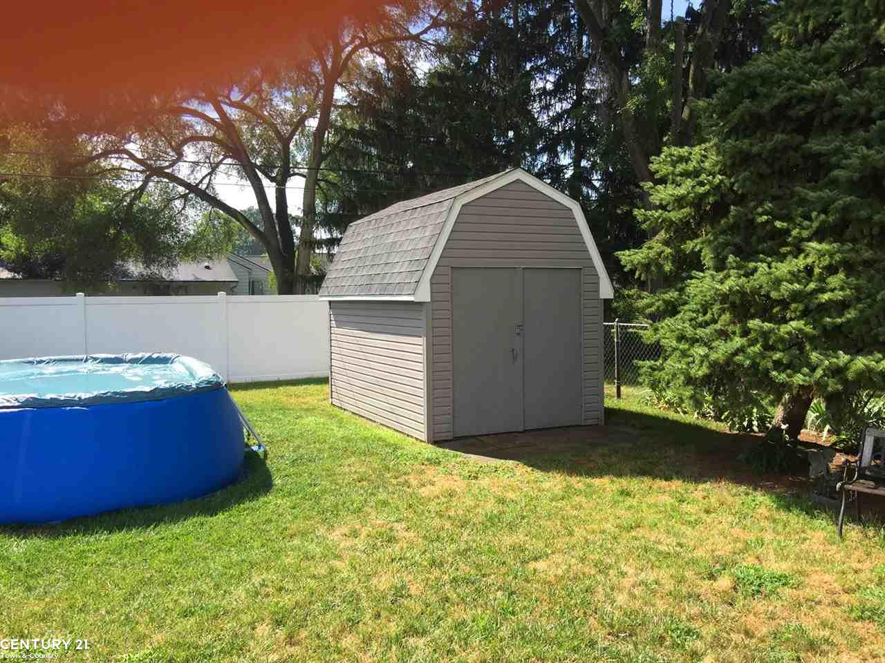 2360 Melvin Avenue Rochester Hills, MI 48307 - Photo 18 of 19