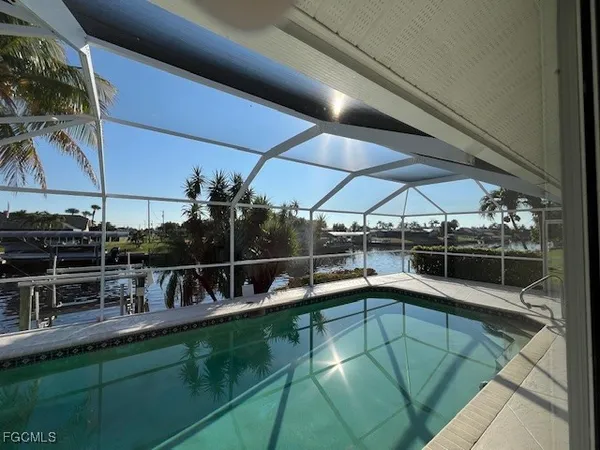 $3,100 | 2149 Southeast 10th Avenue, Cape Coral, FL 33990